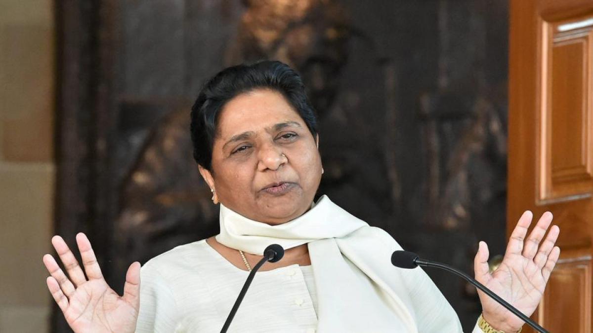 People and not EVMs should choose representatives: Mayawati